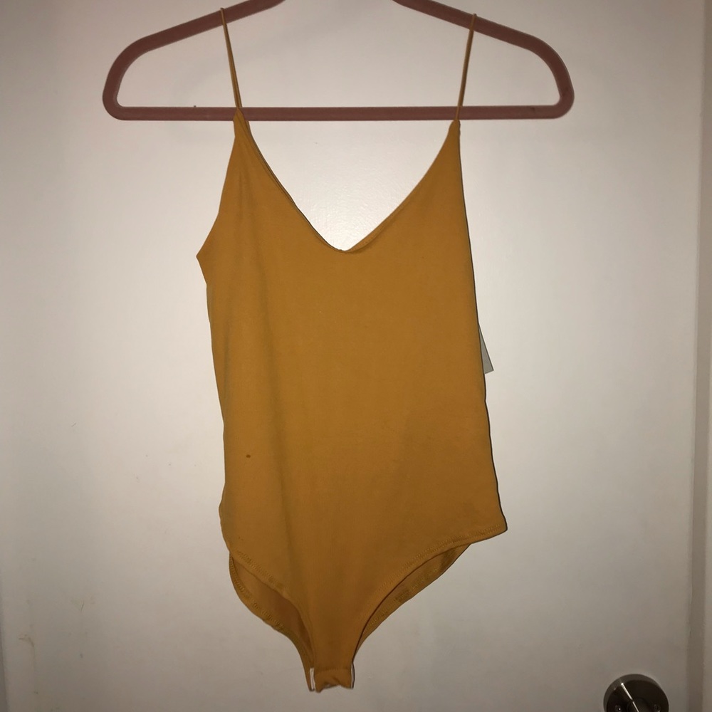 🐥3/$25 *Bundle & SAVE** Yellow Bodysuit